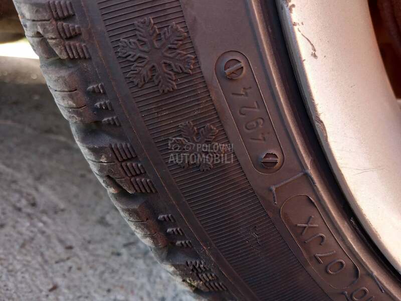Alfa Romeo 147 REG