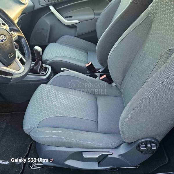 Ford Fiesta 1.6b Titanium