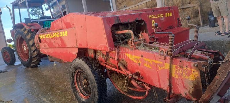 New Holland 268