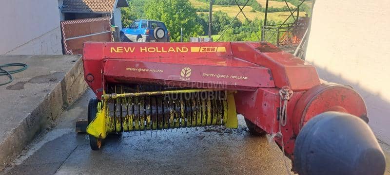 New Holland 268