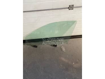 Prednje levo staklo za Audi Q5 od 2017. do 2024. god.