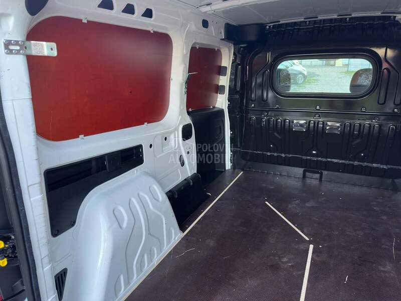 Opel Combo 1.3cdti Produžen klima