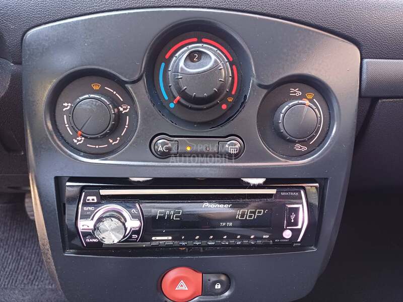 Renault Clio 1.2
