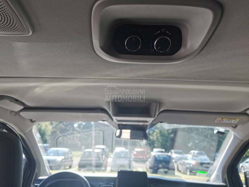 Ford Tourneo Custom 2.0 EcoBlue Titanium