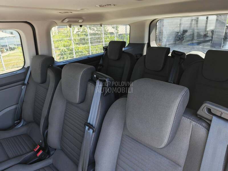 Ford Tourneo Custom 2.0 EcoBlue Titanium
