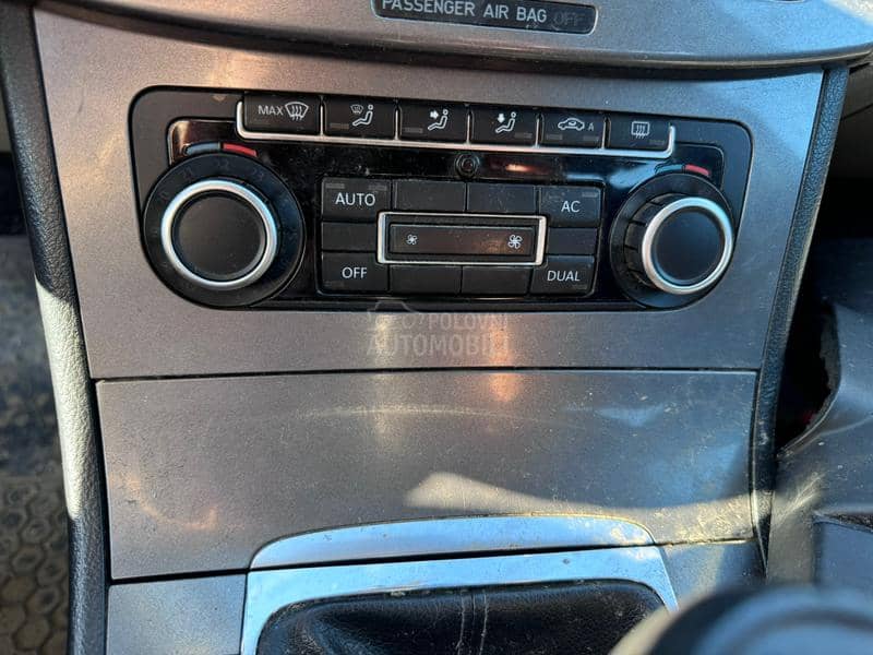 Volkswagen Passat B6 1.6 2010. god. -  kompletan auto u delovima