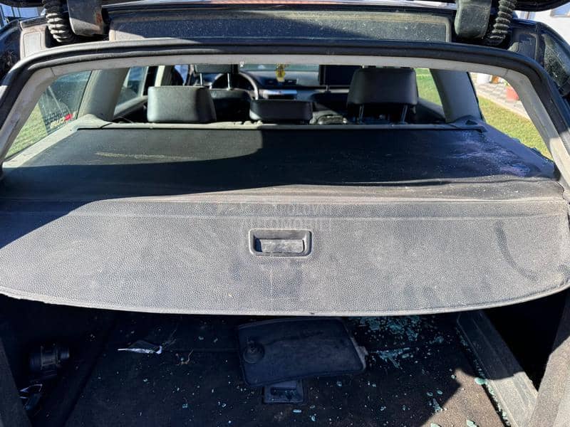 Volkswagen Passat B6 1.6 2010. god. -  kompletan auto u delovima