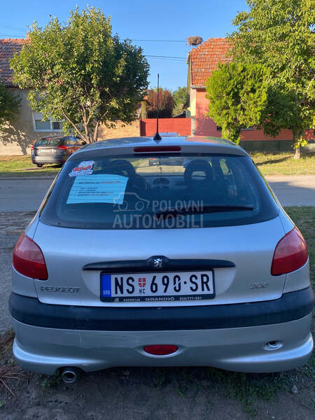 Peugeot 206 1.6