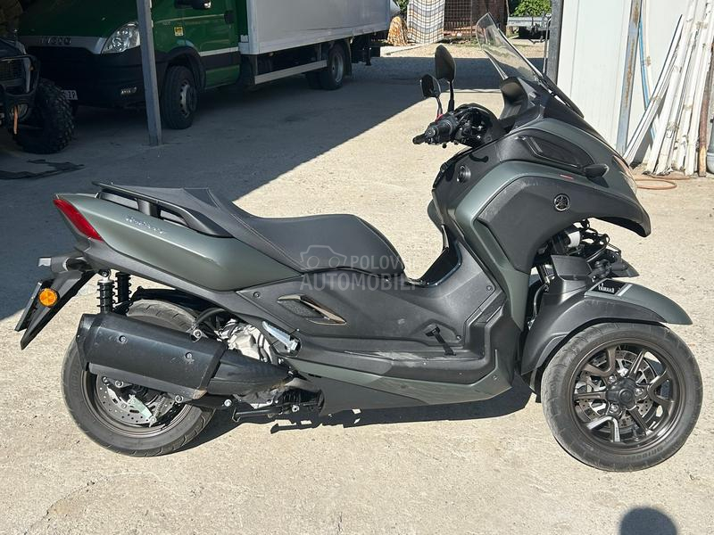 Yamaha Tricity 300