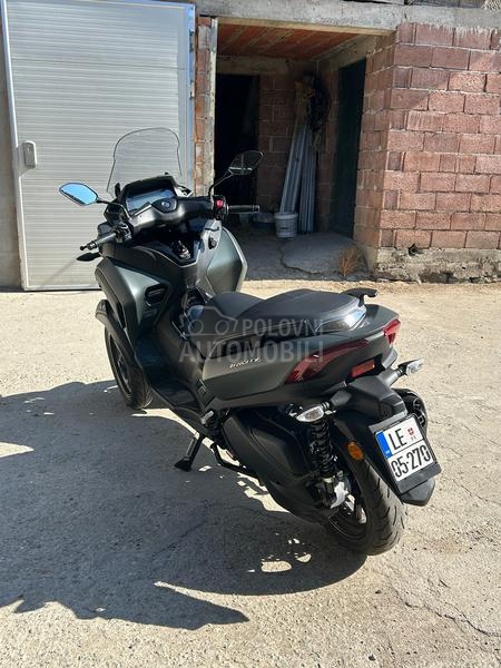 Yamaha Tricity 300