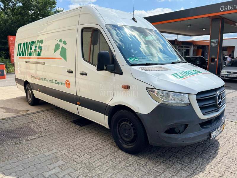 Mercedes Benz Sprinter 