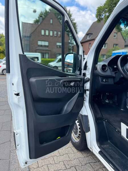 Mercedes Benz Sprinter 