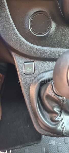 Opel Vivaro Putnicki 9 mesta