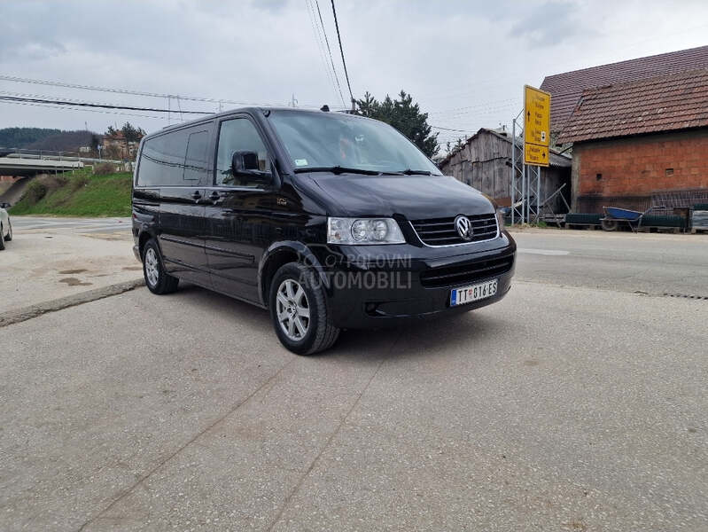 Volkswagen Multivan 