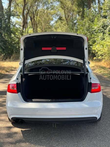 Audi A4 177 AUTOM  PERLA
