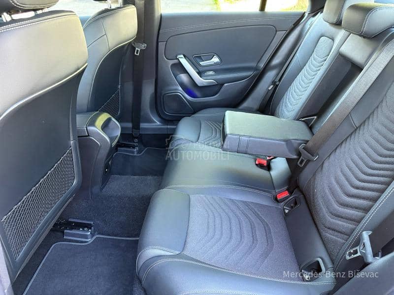 Mercedes Benz CLA 180 