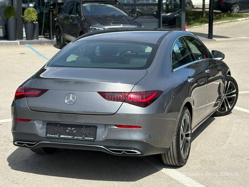 Mercedes Benz CLA 180 