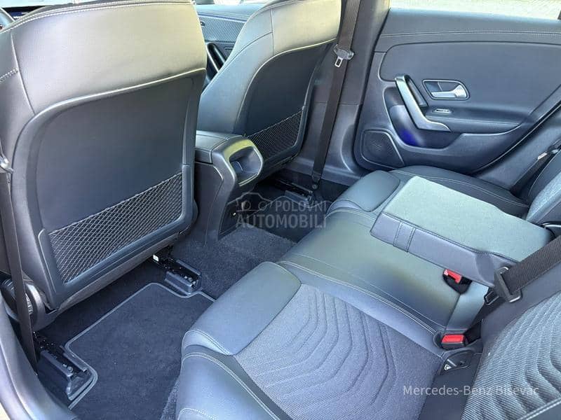 Mercedes Benz CLA 180 