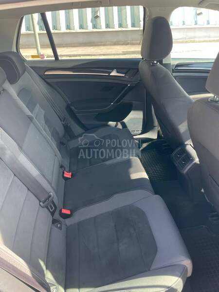 Volkswagen Golf 7 matrix