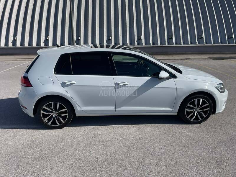 Volkswagen Golf 7 matrix