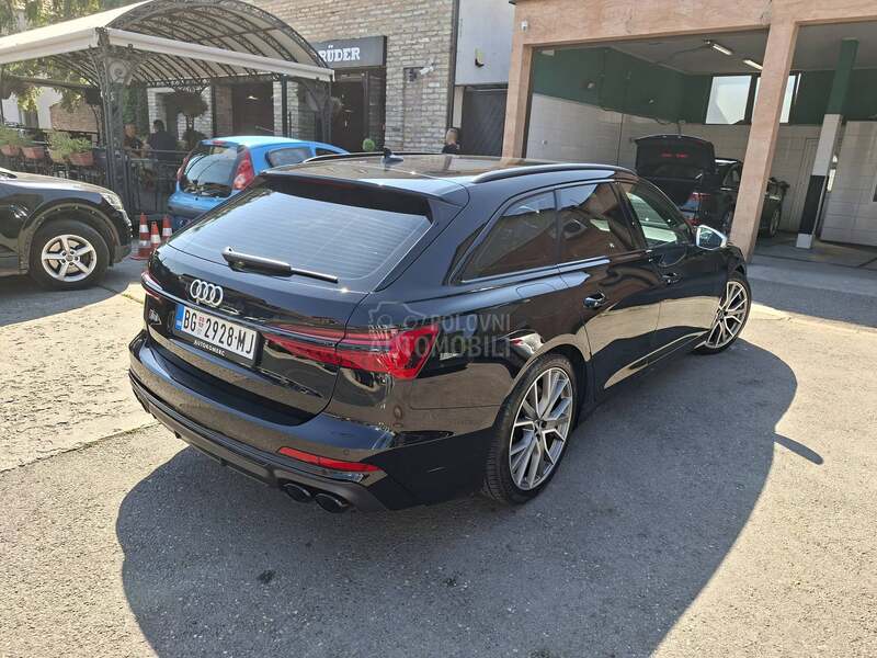 Audi S6 Midhybrid, quattro