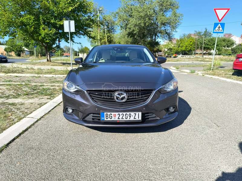Mazda 6 Skyactiv Revolution