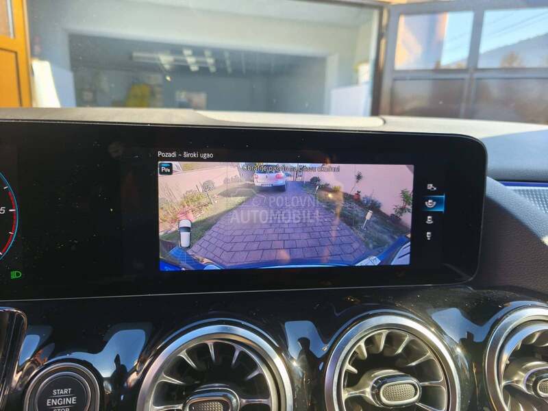 Mercedes Benz GLA 220 220