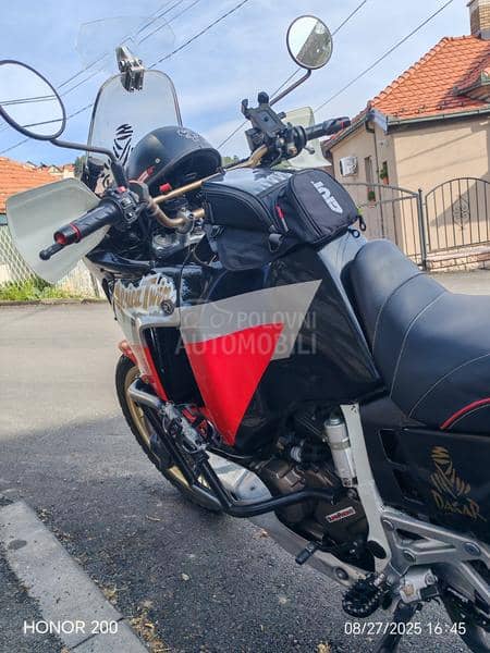 Honda Africa twin xrv750 RD04