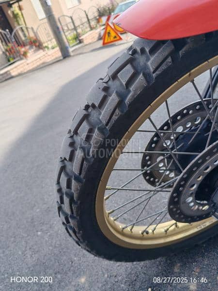 Honda Africa twin xrv750 RD04