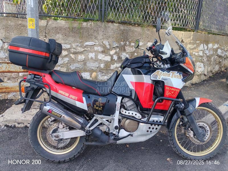 Honda Africa twin xrv750 RD04