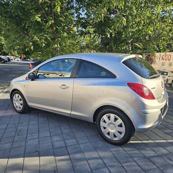 Opel Corsa D 1.4