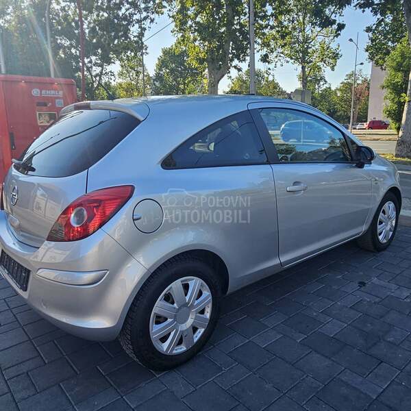 Opel Corsa D 1.4