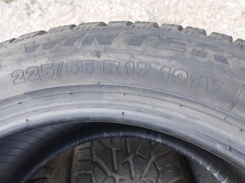 Tigar 225/55 R17 Zimska