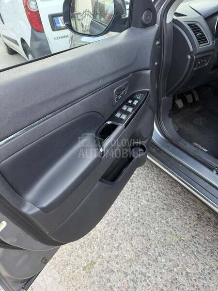 Peugeot 4008 
