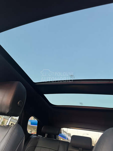 Land Rover Range Rover Evoque P300