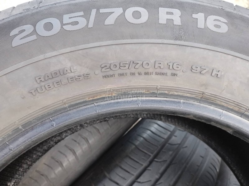 Continental 205/70 R16 Letnja