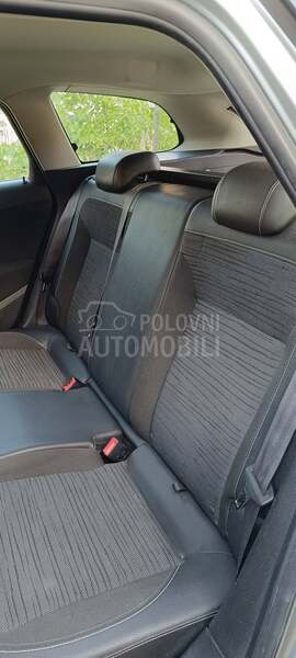 Opel Astra J sports tourer
