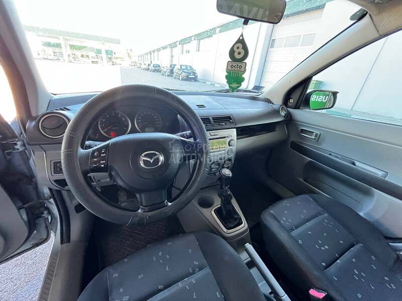 Mazda 2 1.2