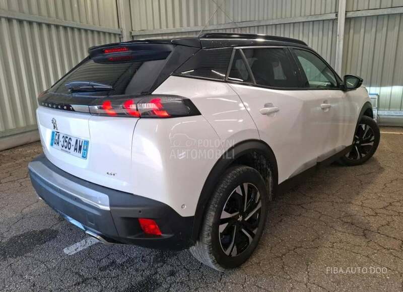 Peugeot 2008 1.2 GT LINE
