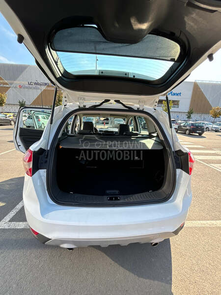 Ford Kuga 2.0 TITANIJUM