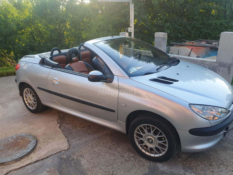 Peugeot 206 1.6 B.IZUZEETAN