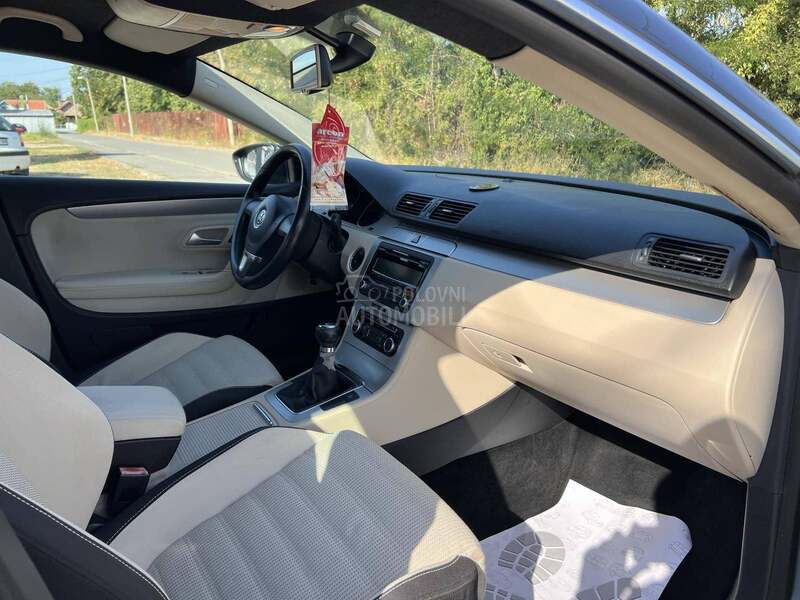 Volkswagen Passat CC 
