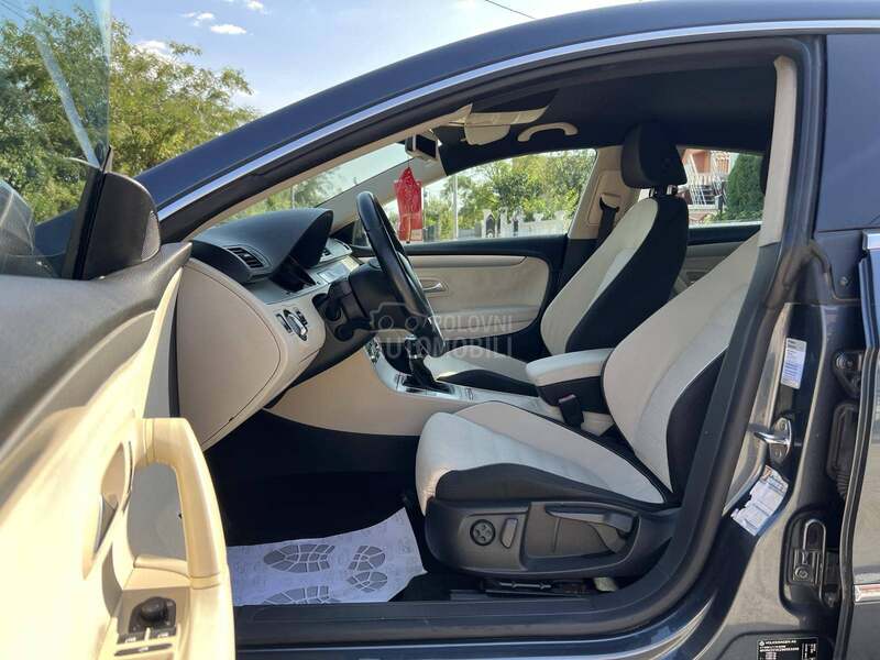 Volkswagen Passat CC 