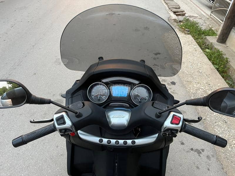 Piaggio Mp3 300 ei 2kom.