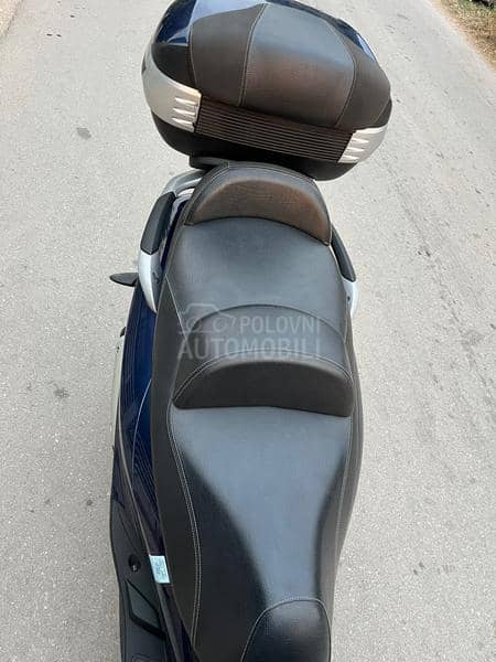 Piaggio Mp3 300 ei 2kom.