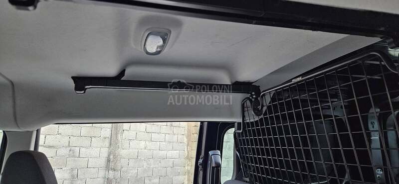 Ford Transit Connect maxi 5 mesta 2 klizna