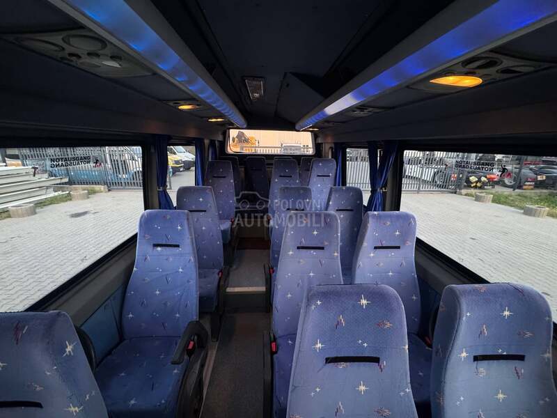 Mercedes Benz Sprinter 515