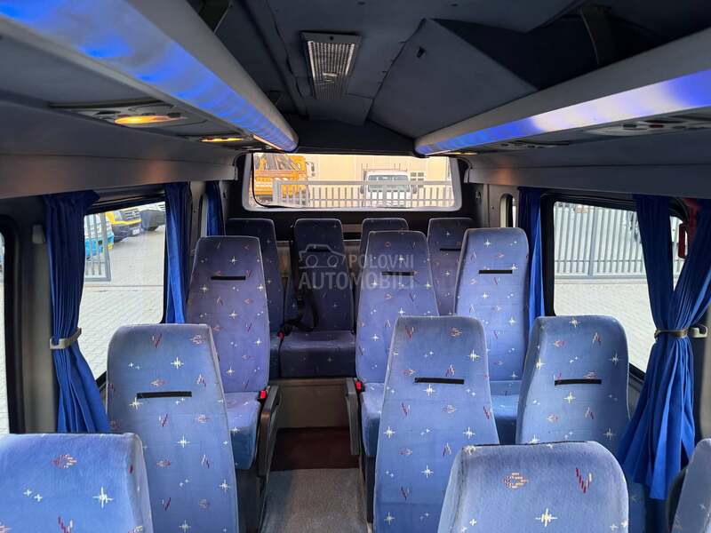 Mercedes Benz Sprinter 515