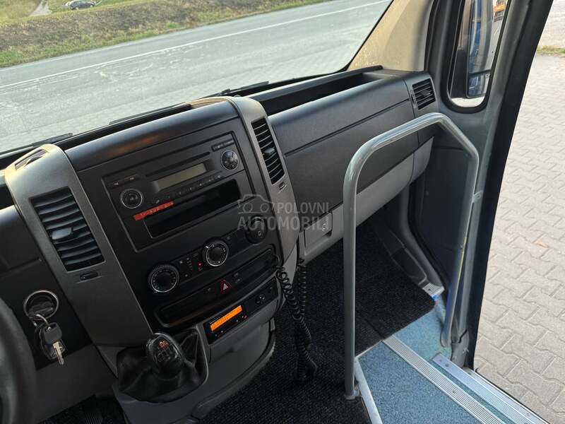 Mercedes Benz Sprinter 515