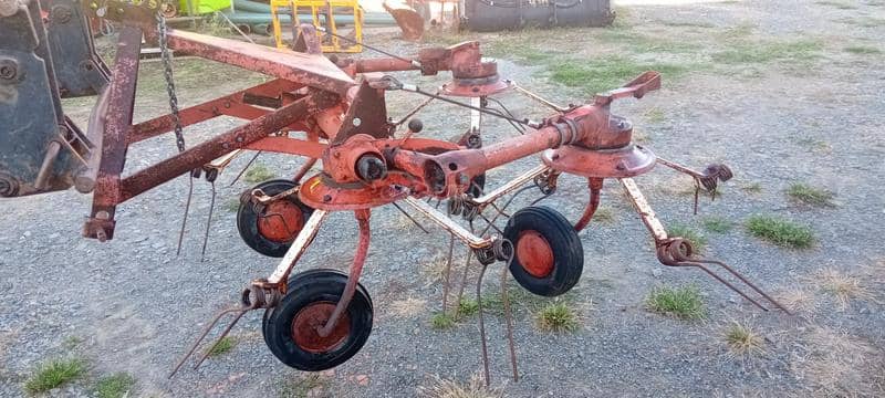 Kuhn Od 3m do 6.4m